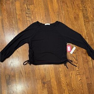 Six/Fifty Clothing Black Top